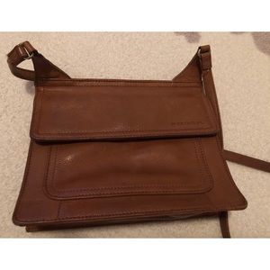 ❗️SALE❗️Fossil Leather Shoulder purse